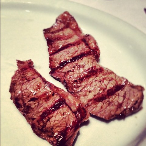 Slices of picanha steak.