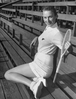 image: Tennis champion Gussie Moran in 1949