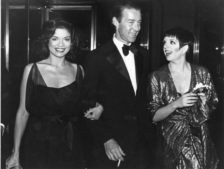 Bianca Jagger and Halston | Stylish Pairs: Top 10 Celebrity-Designer  Relationships 