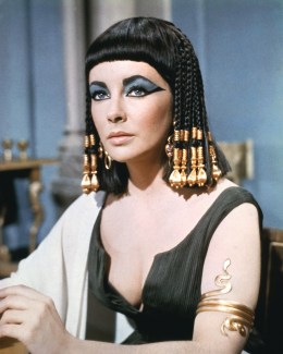 50 Years Later: How Cleopatra Continues to Influence Fashion Today |  